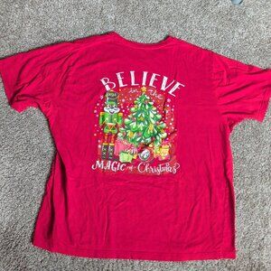 Buc-ee's "Believe in the Magic of Christmas" Red 3XL Short Sleeve Holiday Tee
